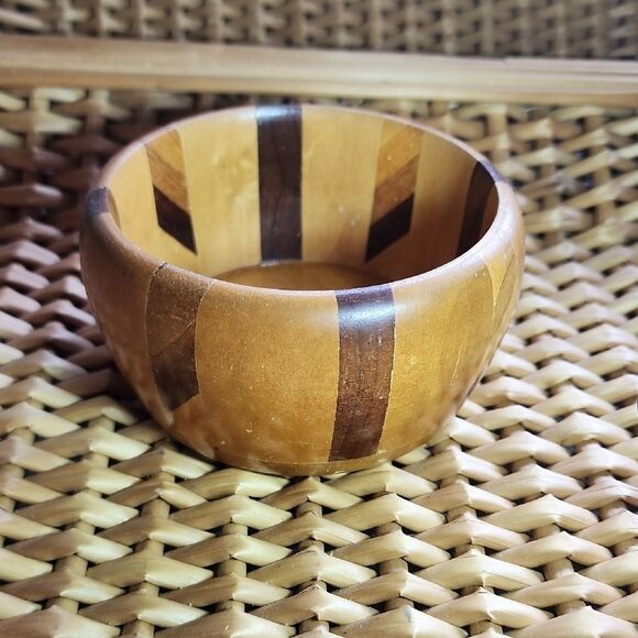 Vintage Wooden Parquet Bowl Multi Wood Segmented Parquetry - Picture 1 of 9